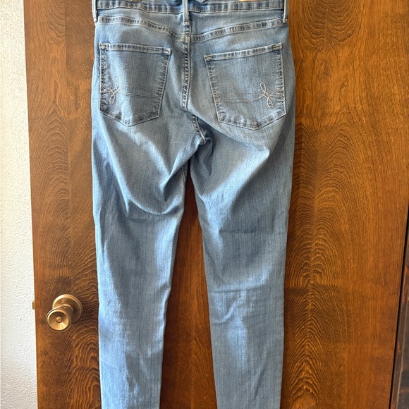 Denizen from Levi  Blue Women's Jeans - Picture 2 of 7